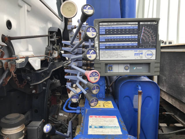 日野レンジャークレーン4段中型（4t）[写真10]