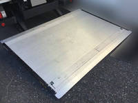 日野デュトロアルミバン小型（2t・3t）[写真11]