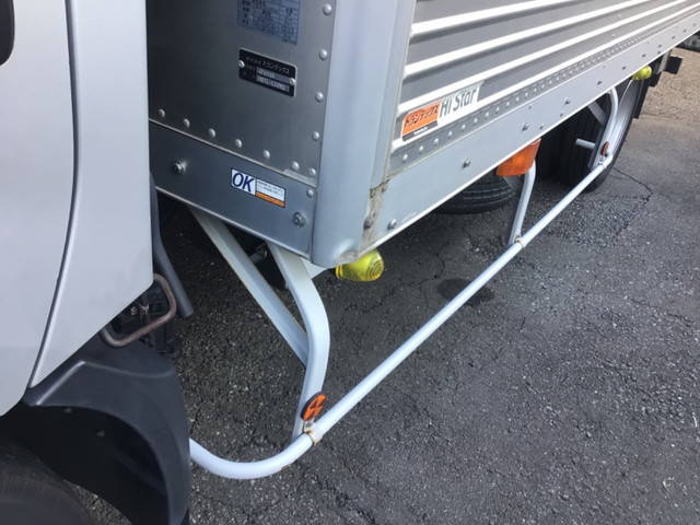 日野デュトロアルミバン小型（2t・3t）[写真16]