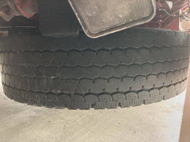 いすゞギガトレーラーヘッド（トラクターヘッド）大型（10t）[写真19]