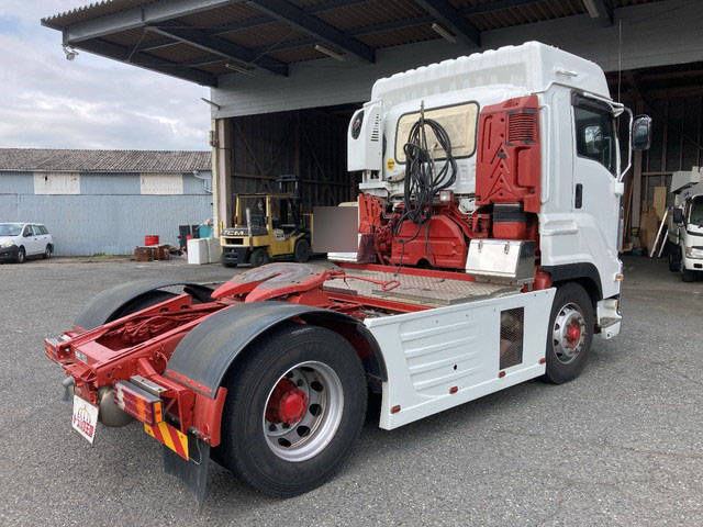 いすゞギガトレーラーヘッド（トラクターヘッド）大型（10t）[写真02]