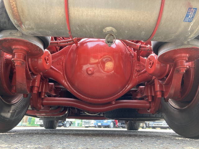 いすゞギガトレーラーヘッド（トラクターヘッド）大型（10t）[写真21]