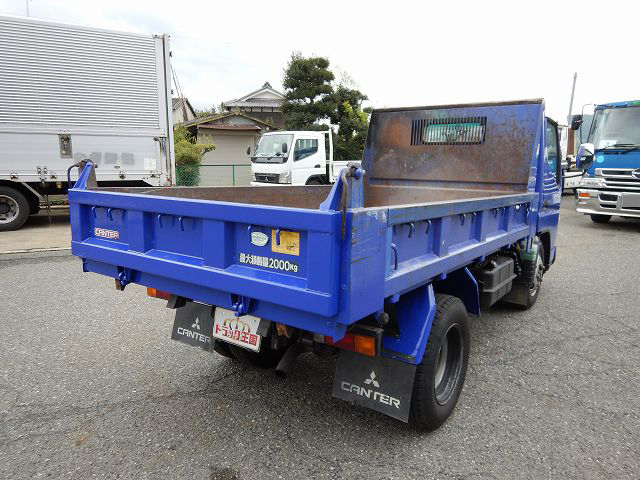 三菱ふそうキャンターダンプ小型（2t・3t）[写真02]