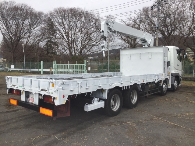 三菱ふそうスーパーグレートクレーン4段大型（10t）[写真02]