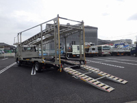 三菱ふそうキャンターキャリアカー小型（2t・3t）[写真02]