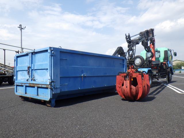 いすゞフォワードアームロール増トン（6t・8t）[写真02]