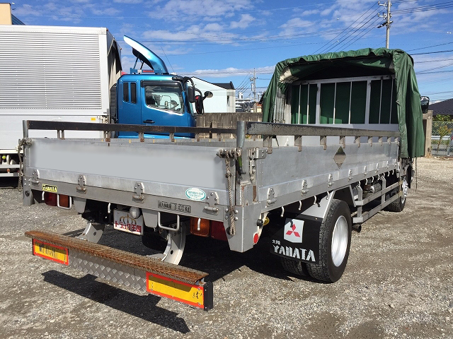 三菱ふそうファイターアコーディオン車中型（4t）[写真02]