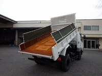 三菱ふそうファイターダンプ中型（4t）[写真02]