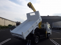 いすゞエルフダンプ・クレーン付小型（2t・3t）[写真02]