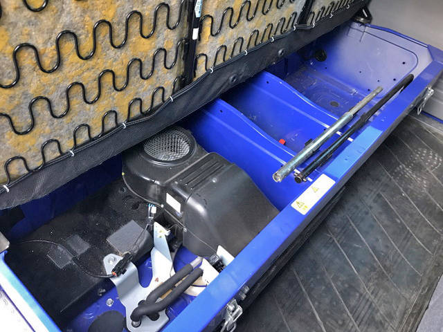 三菱ふそうキャンターガッツダブルキャブ（Wキャブ）小型（2t・3t）[写真25]