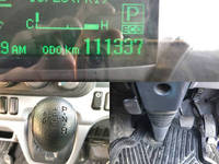 三菱ふそうキャンターガッツダブルキャブ（Wキャブ）小型（2t・3t）[写真31]