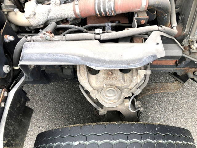 いすゞエルフ冷凍車（冷蔵車）小型（2t・3t）[写真14]