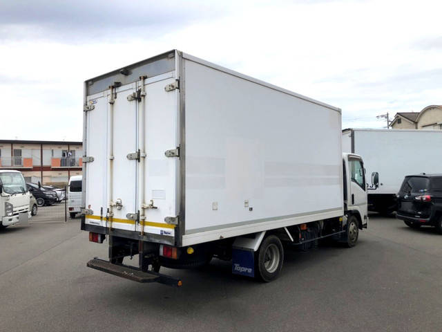 いすゞエルフ冷凍車（冷蔵車）小型（2t・3t）[写真02]