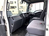 いすゞエルフ冷凍車（冷蔵車）小型（2t・3t）[写真21]