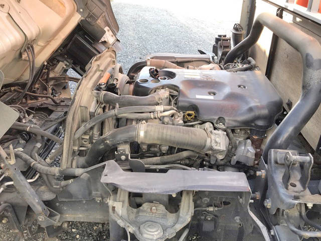 いすゞエルフアルミブロック小型（2t・3t）[写真12]