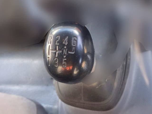 いすゞエルフアルミブロック小型（2t・3t）[写真18]