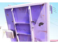 三菱ふそうキャンターパッカー車（塵芥車）小型（2t・3t）[写真16]