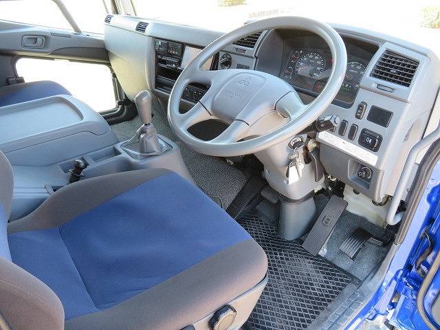 三菱ふそうファイターアルミブロック増トン（6t・8t）[写真09]