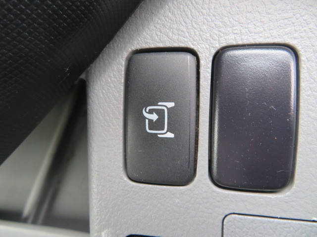 日野デュトロ平ボディ小型（2t・3t）[写真16]