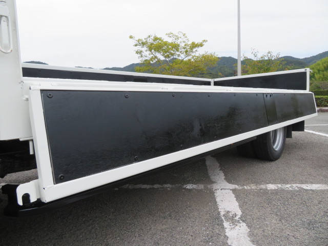 日野デュトロ平ボディ小型（2t・3t）[写真27]