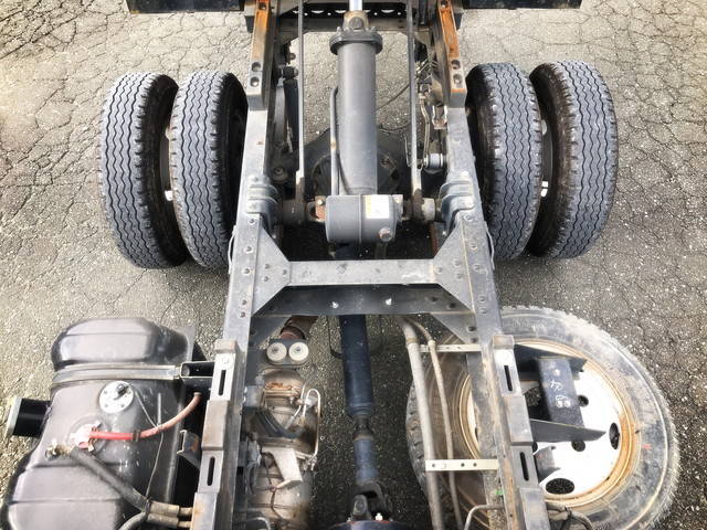 いすゞエルフダンプ小型（2t・3t）[写真17]