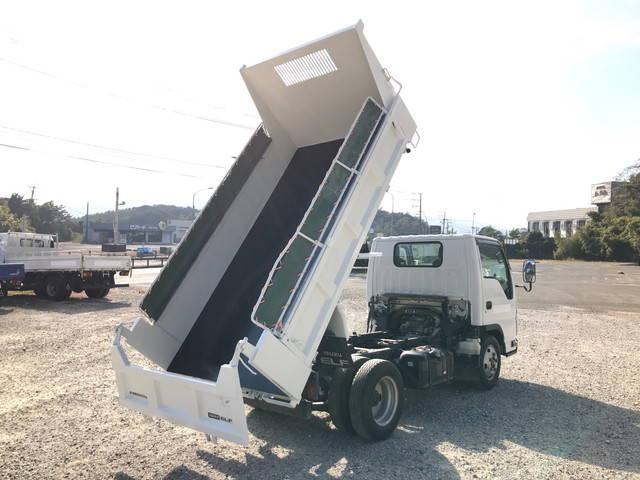 いすゞエルフダンプ小型（2t・3t）[写真03]