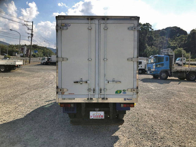 三菱ふそうキャンター冷凍車（冷蔵車）小型（2t・3t）[写真10]