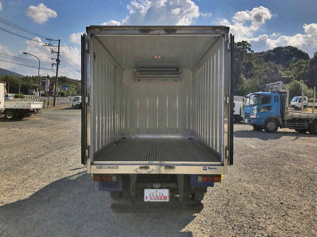 三菱ふそうキャンター冷凍車（冷蔵車）小型（2t・3t）[写真11]