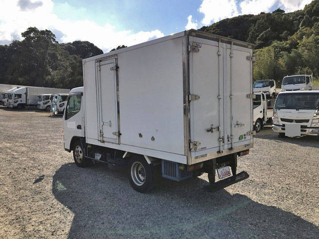 三菱ふそうキャンター冷凍車（冷蔵車）小型（2t・3t）[写真04]