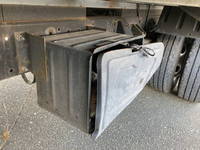 日野デュトロ平ボディ小型（2t・3t）[写真18]