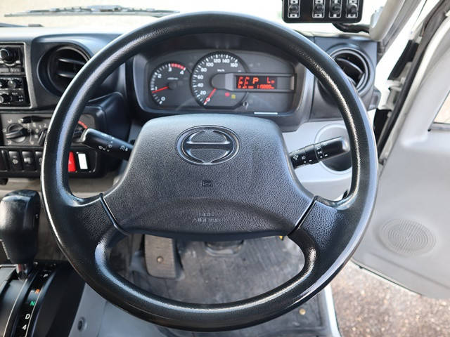 日野デュトロパッカー車（塵芥車）小型（2t・3t）[写真34]