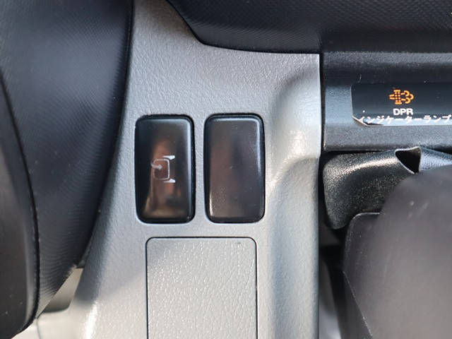 日野デュトロパッカー車（塵芥車）小型（2t・3t）[写真39]