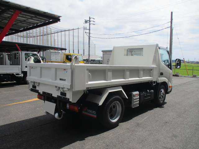 日野デュトロローダーダンプ小型（2t・3t）[写真17]