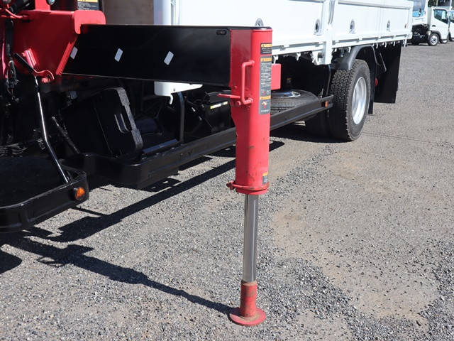 三菱ふそうキャンタークレーン6段小型（2t・3t）[写真21]