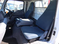 三菱ふそうキャンタークレーン6段小型（2t・3t）[写真33]