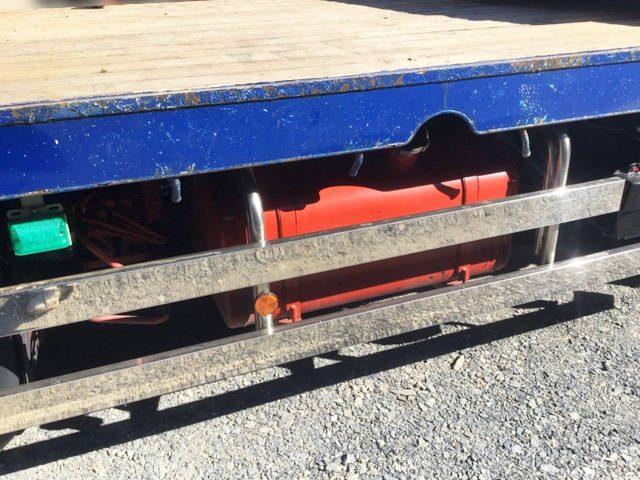 三菱ふそうスーパーグレートセルフクレーン4段大型（10t）[写真10]