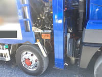 三菱ふそうスーパーグレートセルフクレーン4段大型（10t）[写真14]