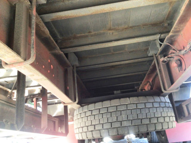 三菱ふそうスーパーグレートセルフクレーン4段大型（10t）[写真22]