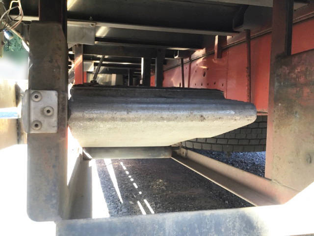 三菱ふそうスーパーグレートセルフクレーン4段大型（10t）[写真23]