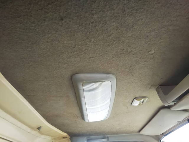 いすゞエルフアルミバン小型（2t・3t）[写真18]