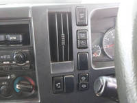 いすゞエルフアルミバン小型（2t・3t）[写真23]