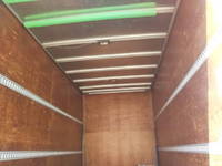 いすゞエルフアルミバン小型（2t・3t）[写真04]