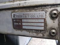 いすゞエルフアルミバン小型（2t・3t）[写真06]