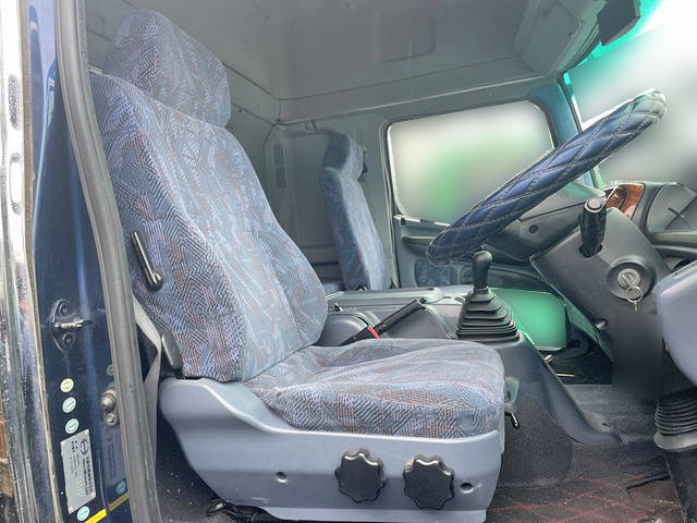 日野レンジャーアルミウイング増トン（6t・8t）[写真31]