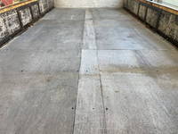 日野デュトロ平ボディ小型（2t・3t）[写真13]