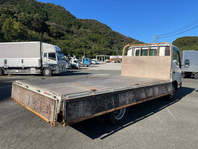 日野デュトロ平ボディ小型（2t・3t）[写真03]