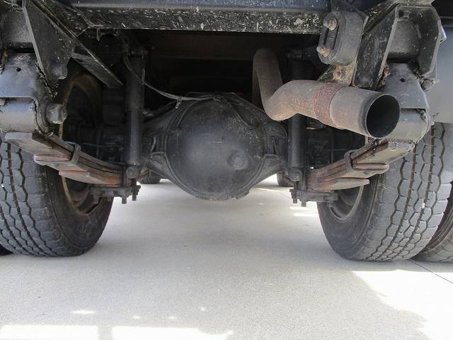 三菱ふそうキャンタークレーン4段小型（2t・3t）[写真14]