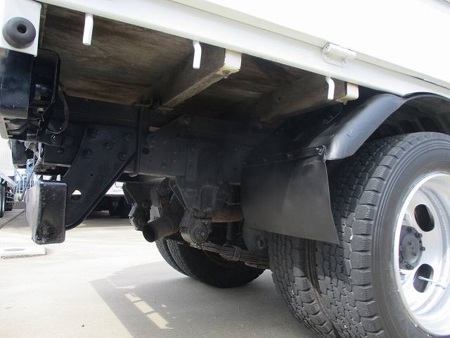 三菱ふそうキャンタークレーン4段小型（2t・3t）[写真15]