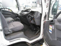 いすゞエルフクレーン4段小型（2t・3t）[写真16]