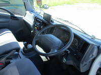 マツダタイタン移動販売車小型（2t・3t）[写真06]